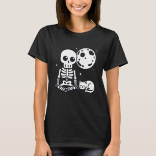Camiseta Esqueleto y gato con Halloween de luna llena