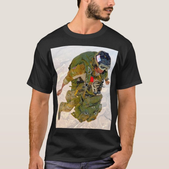 Camiseta ESQUEMA DE COMBATE DE EE. UU. - Paracaidista de EE (Anverso)