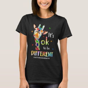 Camiseta Está bien ser diferente autismo animal de jirafa d