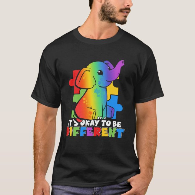 Camiseta Está bien ser diferente para el autismo animal (Anverso)