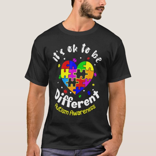 Camiseta Está bien ser diferente para la conciencia del aut (Anverso)