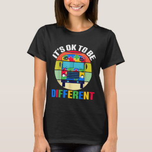 Camiseta Está Bien Ser Otro Autobús Escolar De Conciencia S