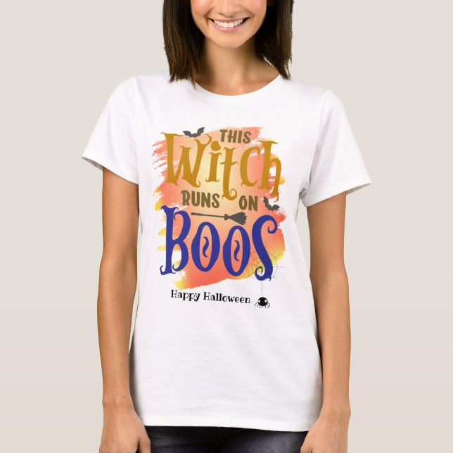 Camiseta Esta Bruja Corre En Boos Halloween (Anverso)