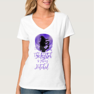 Camiseta Esta bruja está siendo golpeada con la soltera de 