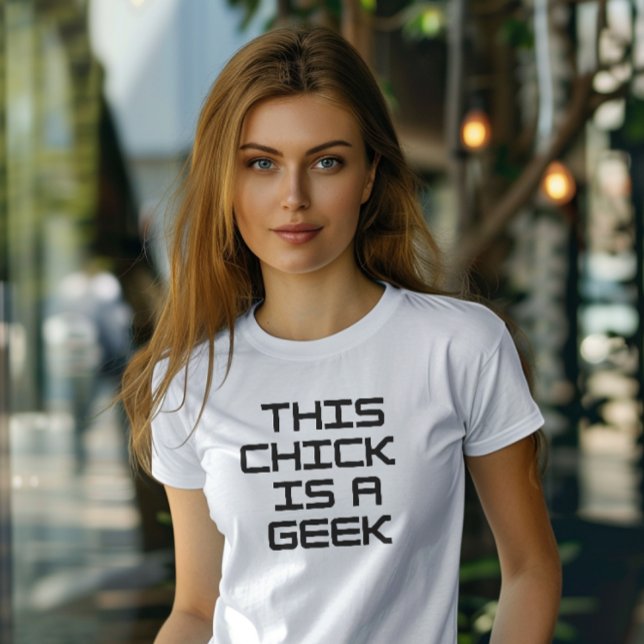Camiseta Esta chica es una geek (Subido por el creador)