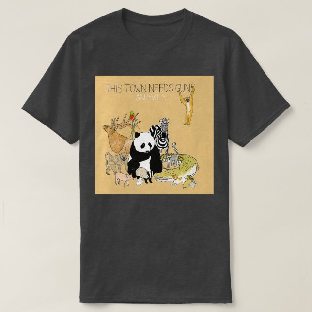 Camiseta Esta ciudad necesita animales armados (Diseño del anverso)