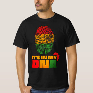 Camiseta Está en mi ADN Bandera africana Mes de historia n