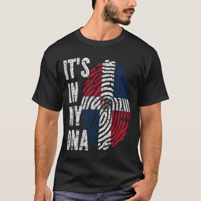 Camiseta ESTÁ EN MI ADN Bandera República Dominicana Hombre (Anverso)