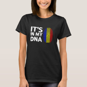 Camiseta Está en mi ADN Bandera Rumana Huella digital Ruman