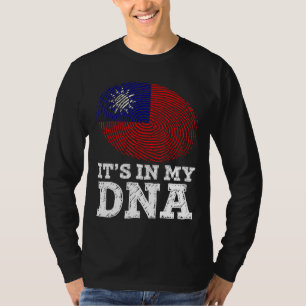 Camiseta Está en mi ADN Bandera taiwanesa orgullosa asiátic