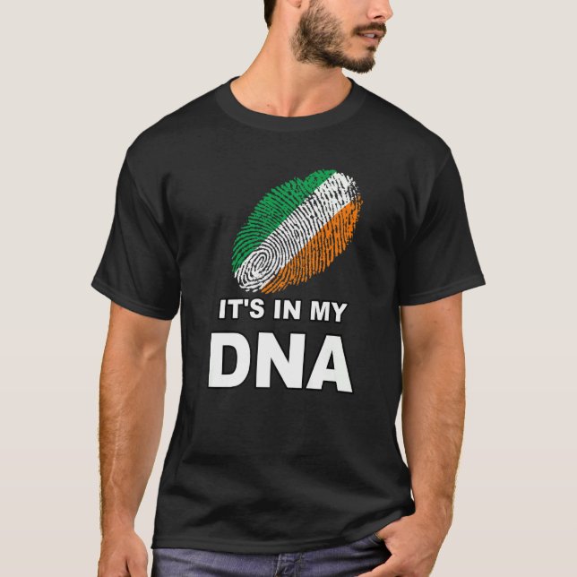 Camiseta Está en mi ADN huella dactilar Irlanda bandera St  (Anverso)