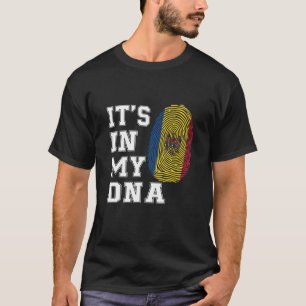 Camiseta Está en mi ADN Moldavos Orgullosos Bandera de Mold