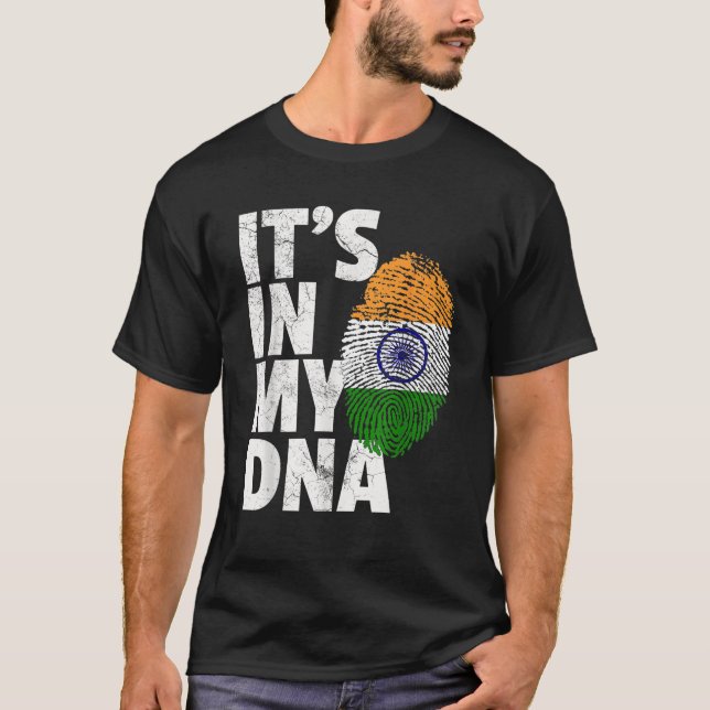 Camiseta ESTÁ EN MI ADN Novedad Hombres Indios Bandera Indi (Anverso)