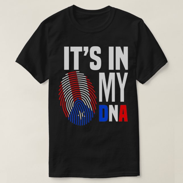 Camiseta Está en mi ADN Orgullo de Bandera Puertorriqueña (Diseño del anverso)
