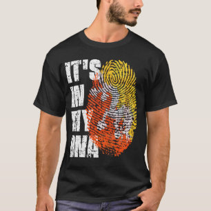 Camiseta ESTÁ EN MI ADN, regalo de Chica de niño con bander