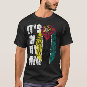 Camiseta ESTÁ EN MI ADN: regalo de Chica de niño con bander