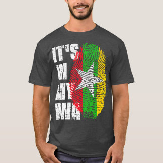 Camiseta ESTÁ EN MI ADN: regalo de Chica de niño con bander