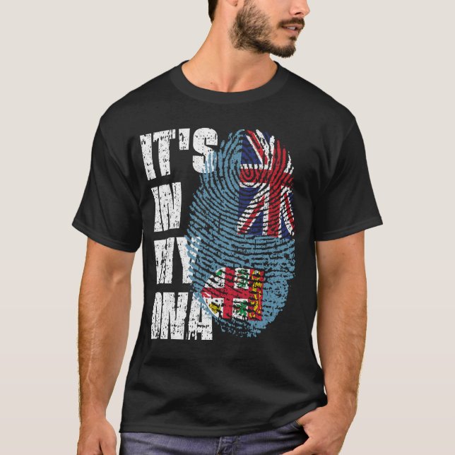 Camiseta ESTÁ EN MI ADN Regalo de Chica de niño con bandera (Anverso)