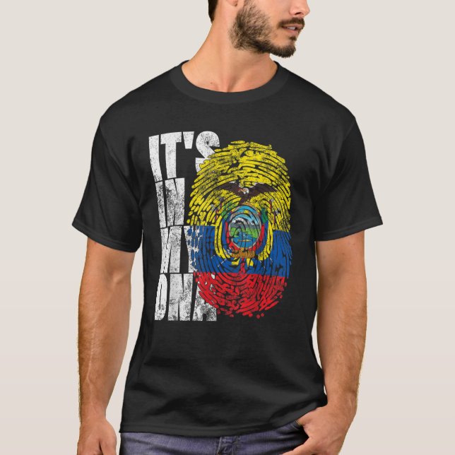 Camiseta Está en mi ADN Regalos ecuatorianos Ecu latinoamer (Anverso)