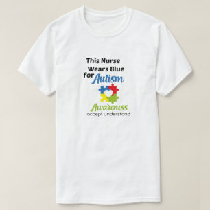 Camiseta Esta enfermera usa azul para la conciencia del aut