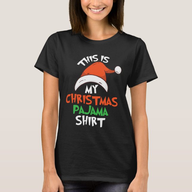 Camiseta Esta es la familia Pajama de mis Navidades coincid (Anverso)