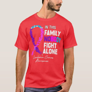 Camiseta esta familia nadie lucha solo Cáncer de leucemia