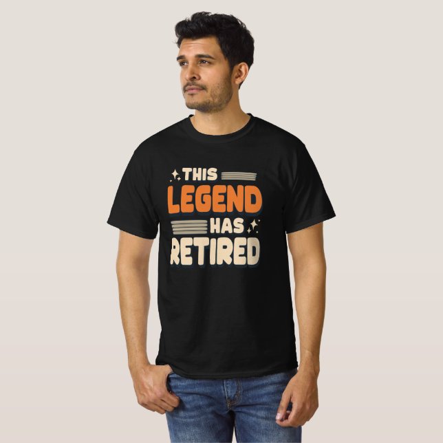 Camiseta Esta leyenda ha retirado gracioso texto clásico (Anverso completo)
