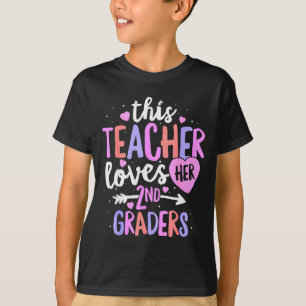 Camiseta Esta maestra ama a sus alumnos de 2do grado el día
