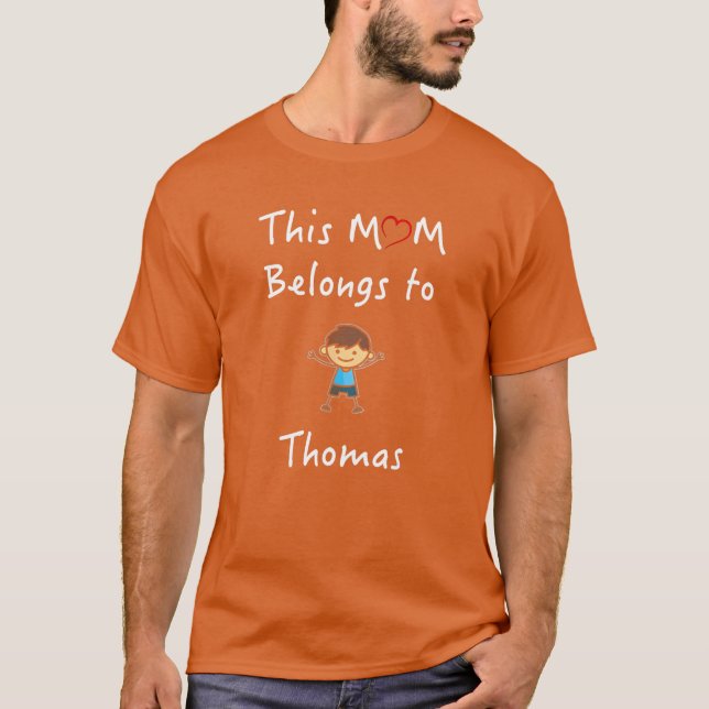 Camiseta esta mamá pertenece a thomas madre amor hijo vinta (Anverso)