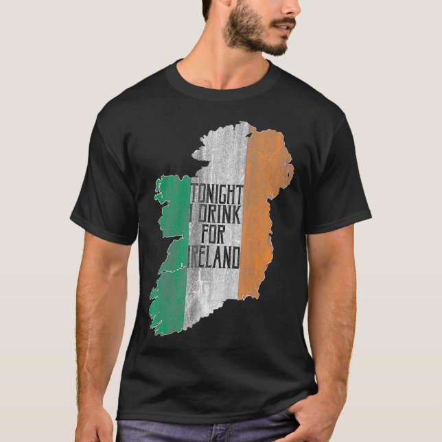 Camiseta Esta Noche Bebo Para Irlanda (2) (Anverso)