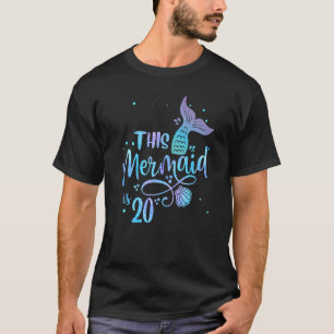 Camiseta Esta Sirenita tiene 20 años y es pequeña
