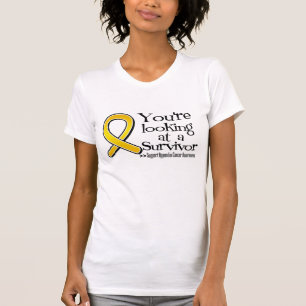 Camiseta Está viendo un apéndice Sobreviviente de Cáncer