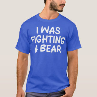 Camiseta estaba peleando con un oso