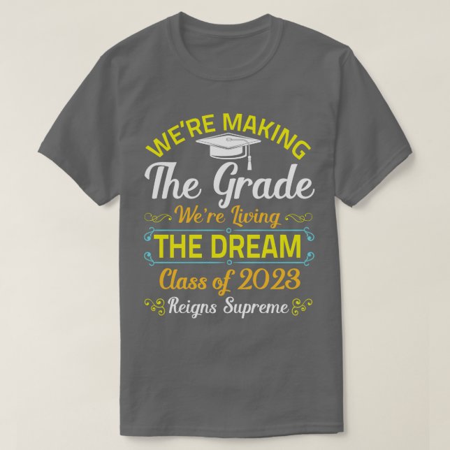 Camiseta Estaban Haciendo La Clase Feliz De 2023 Mayores (Diseño del anverso)