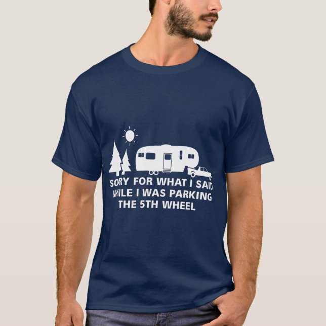 Camiseta Estacionamiento de la barcaza 5ª rueda de camping  (Anverso)