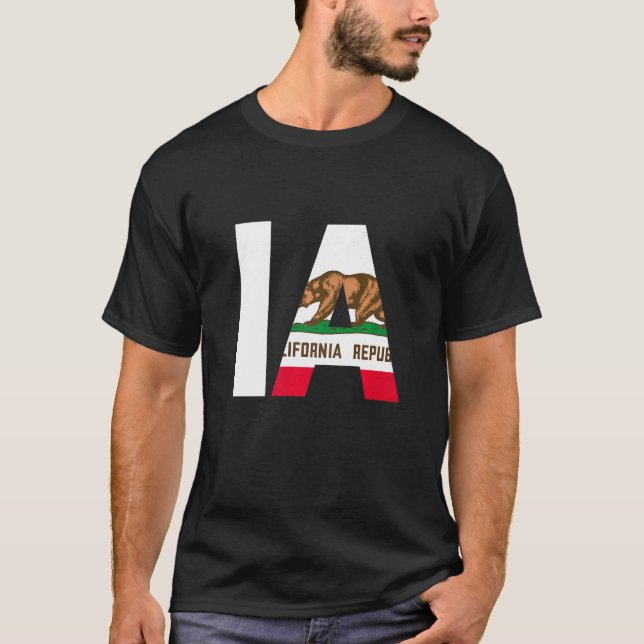 Camiseta Estado de California Bandera Iowa IA Ciudades y Es (Anverso)