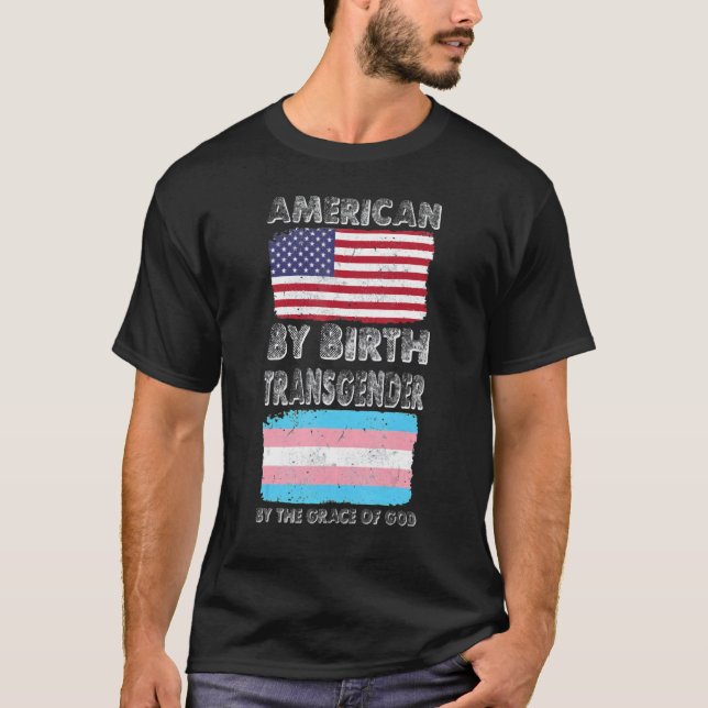 Camiseta Estadounidense Por Nacimiento Transgénero Por La G (Anverso)