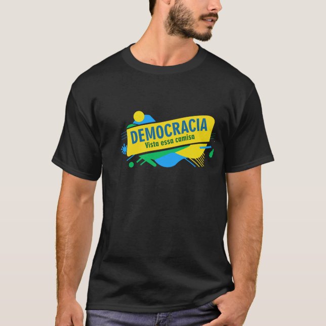 Camiseta Estampa brasil democracia (Anverso)