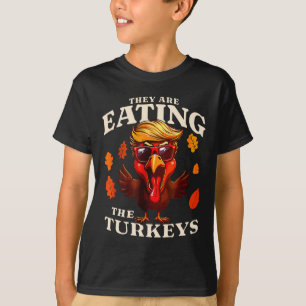 Camiseta Están Comiendo Divertidas Gracias Trump en Turquía