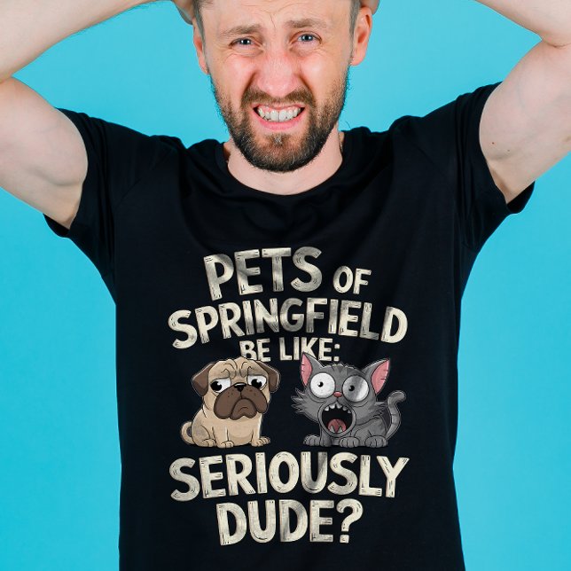 Camiseta Están comiendo perros comiendo gatos mascotas ante (Subido por el creador)