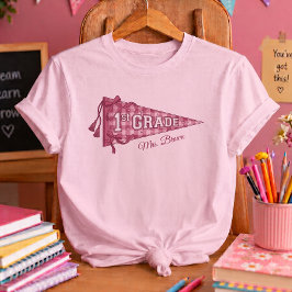 Camiseta Estandarte personalizado de 1er grado de la escuel