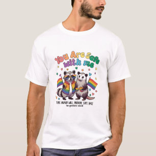 Camiseta Estás A Salvo Conmigo, Animal LGBT Raccoon