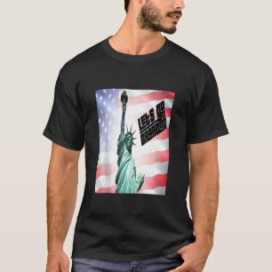 Camiseta Estatua De La Libertad Con Bandera Estadounidense