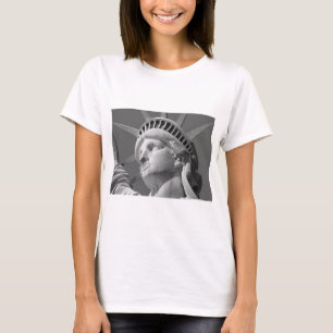 Camiseta Estatua de la libertad en blanco y negro
