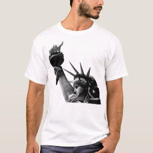 Camiseta Estatua de la libertad en blanco y negro