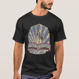 Camiseta Estatua de la Libertad sobre la ciudad de Nueva Yo
