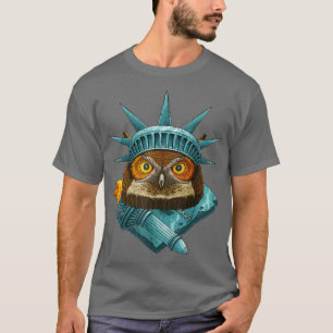 Camiseta Estatua De Lechuza 4 De Julio De La Noche Bird USA