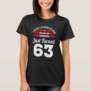 Camiseta Este camboyano acaba de cumplir 63 años en Camboya