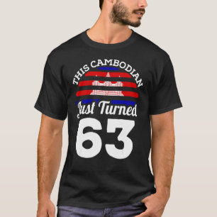 Camiseta Este camboyano acaba de cumplir 63 años en Camboya