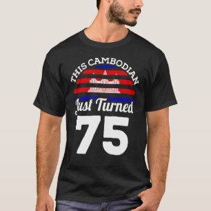 Camiseta Este camboyano acaba de cumplir 75 años en Camboya
